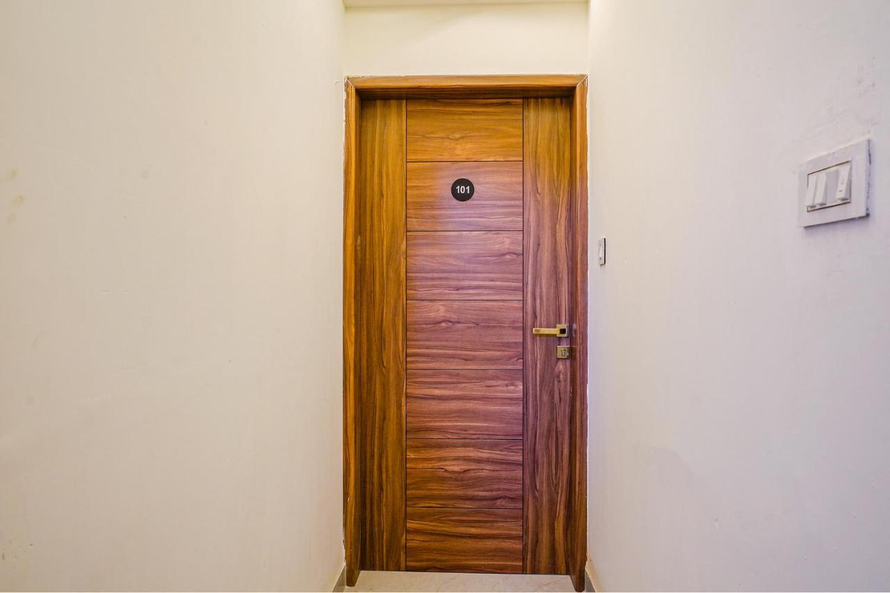 Fabhotel Crystal Inn - Nr Suvarndeep Chowk Pimpri-Chinchwad Екстериор снимка