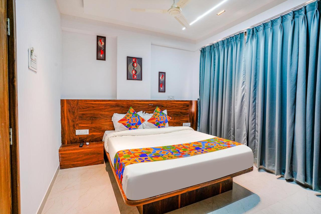 Fabhotel Crystal Inn - Nr Suvarndeep Chowk Pimpri-Chinchwad Екстериор снимка