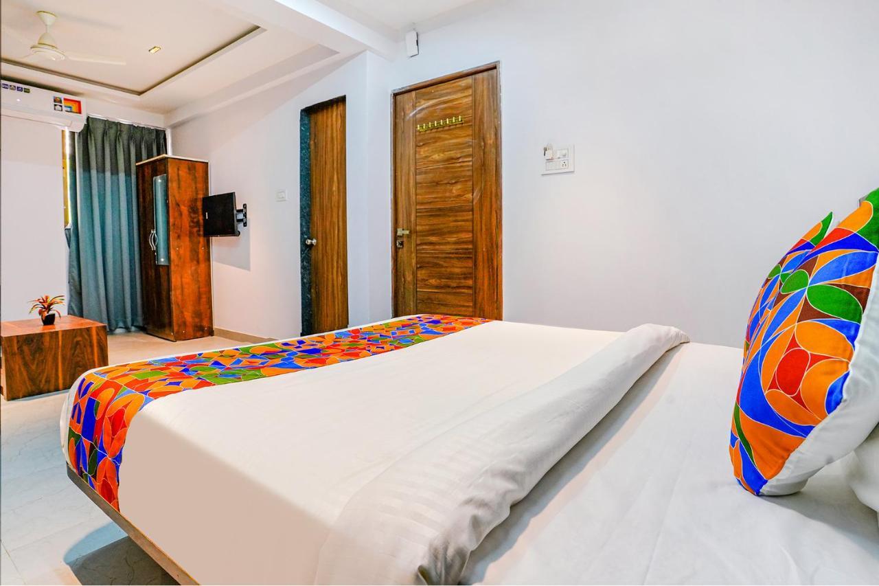 Fabhotel Crystal Inn - Nr Suvarndeep Chowk Pimpri-Chinchwad Екстериор снимка